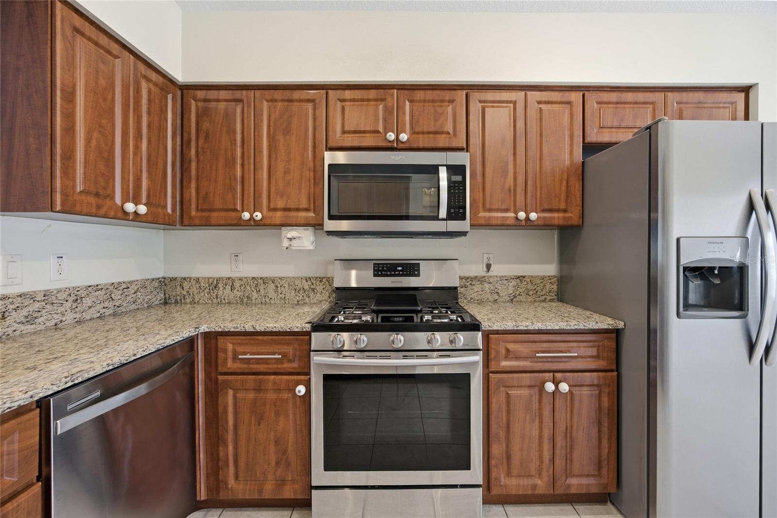 ROYAL HIGHLANDS PH 02-A LT 1173 ORB 2040 - Residential