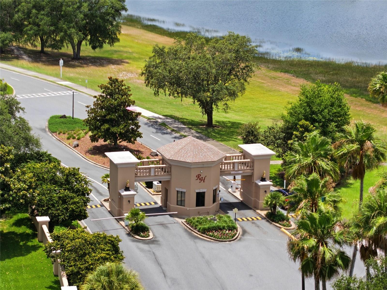 ROYAL HIGHLANDS PH 02-A LT 1173 ORB 2040 - Residential