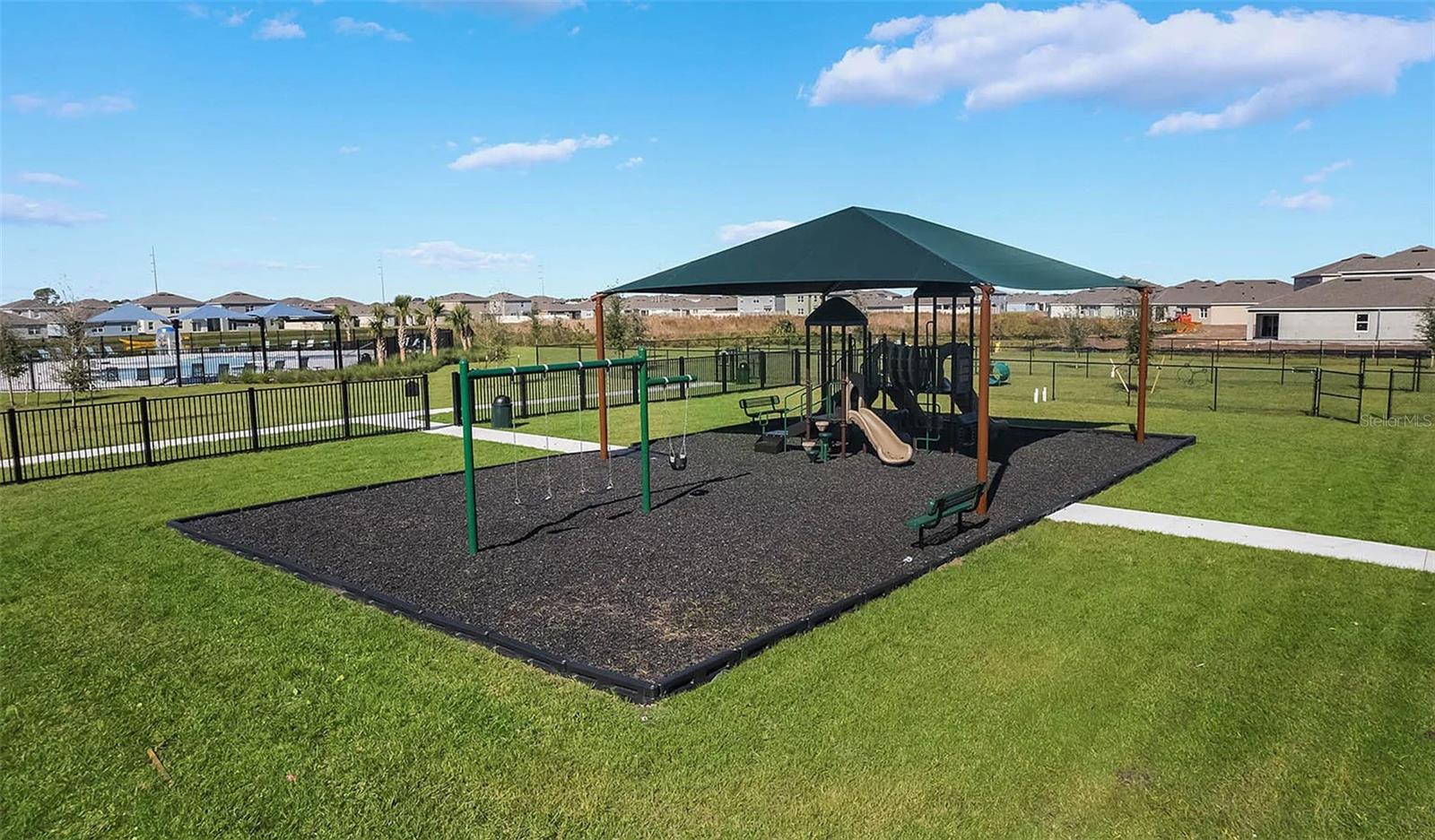LAKE DEER ESTATES - Residential Lease