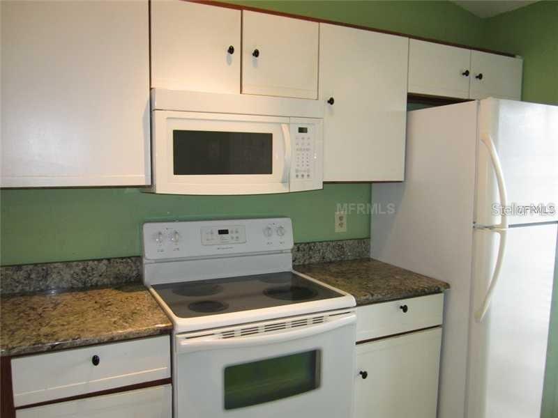 BUENAVENTURA LAKES SILVER PARKS VILLAS 01 - Residential Lease