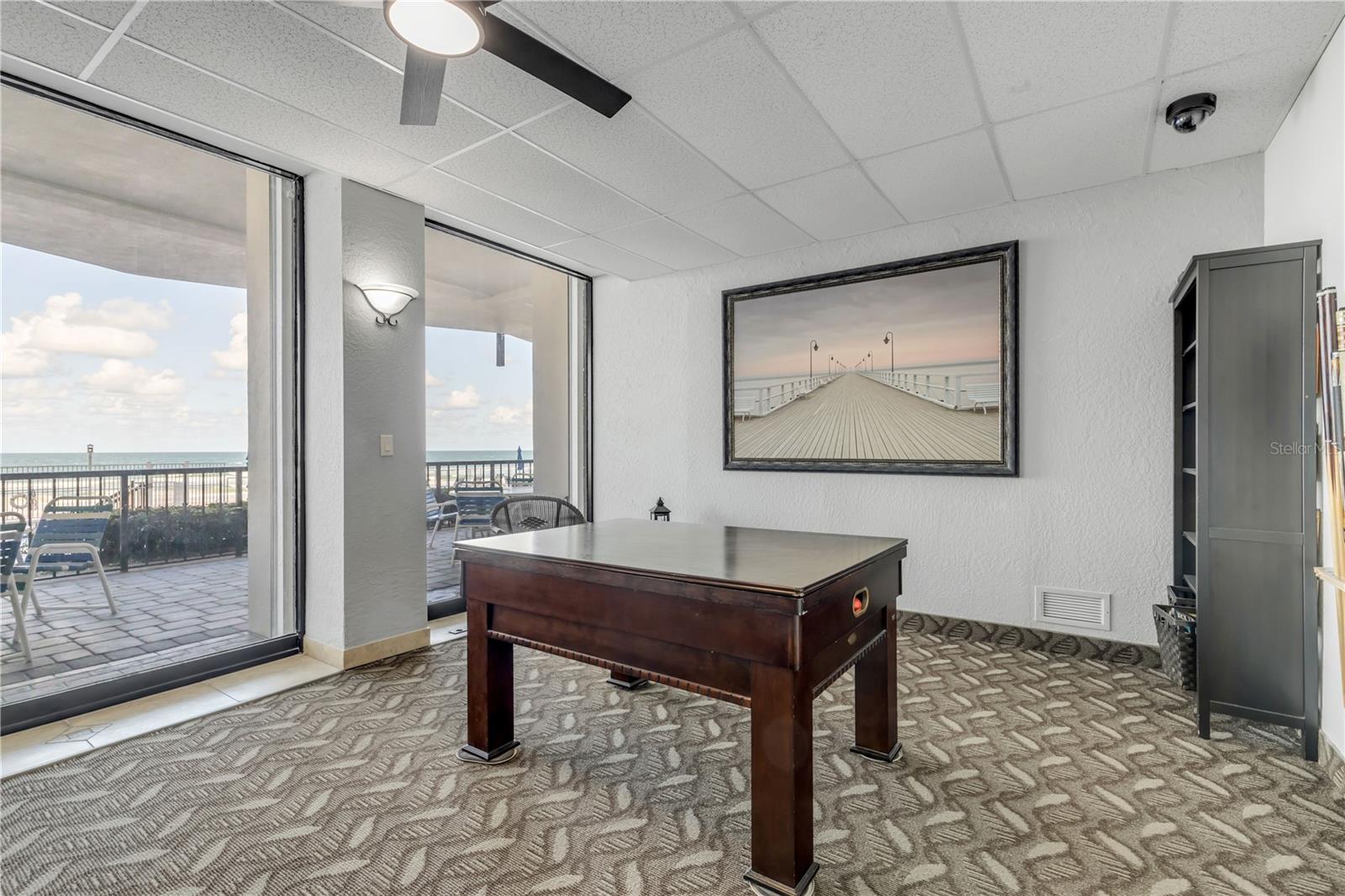 OCEAN RITZ CONDO UNIT 01 - Residential