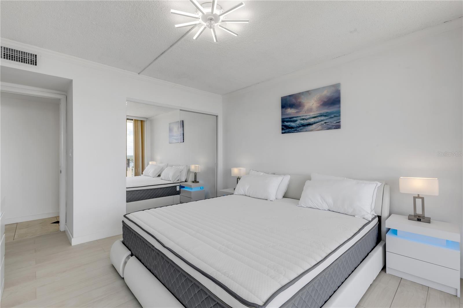 OCEAN RITZ CONDO UNIT 01 - Residential