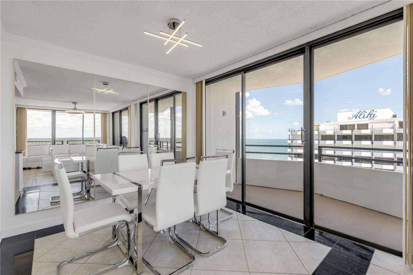 OCEAN RITZ CONDO UNIT 01 - Residential