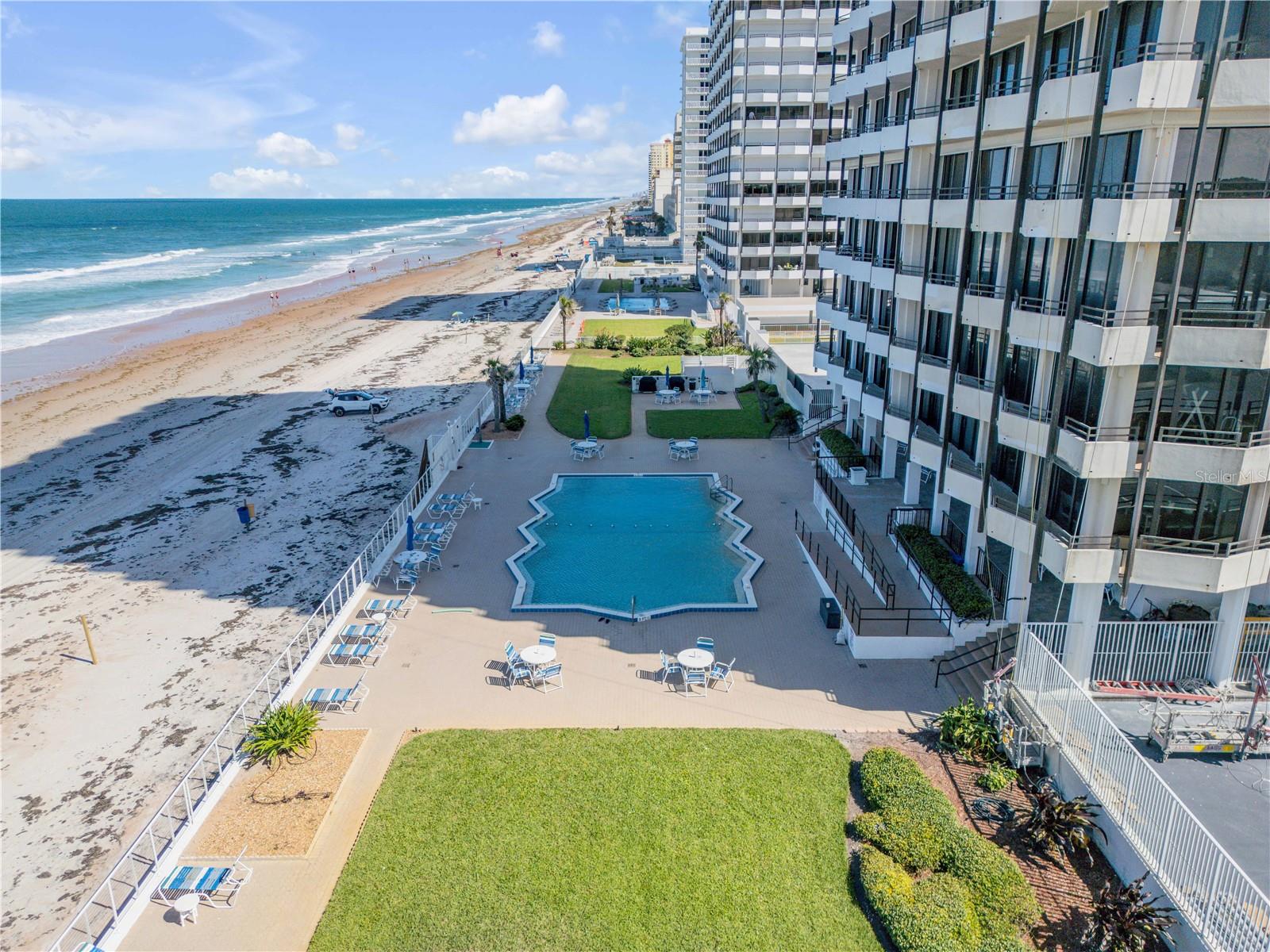 OCEAN RITZ CONDO UNIT 01 - Residential