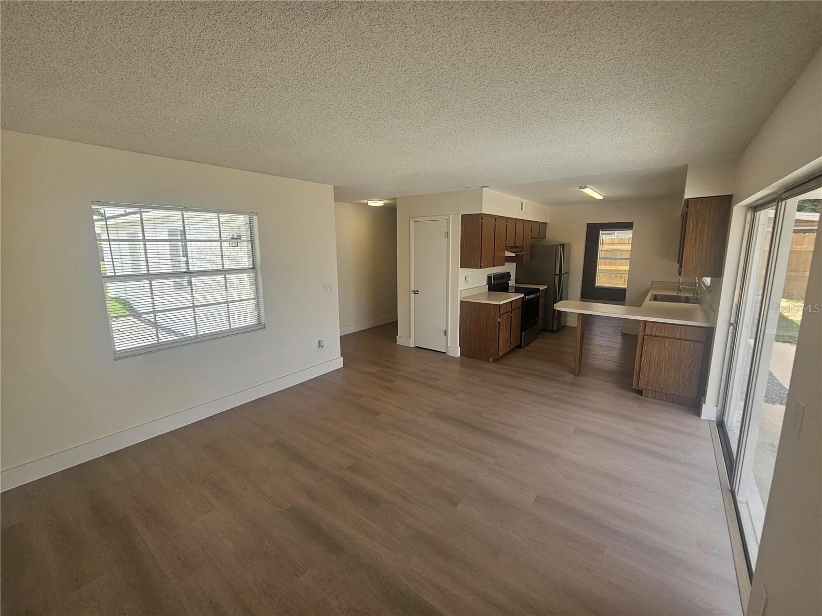 SUMMERSET NORTH SEC 5 - Residential