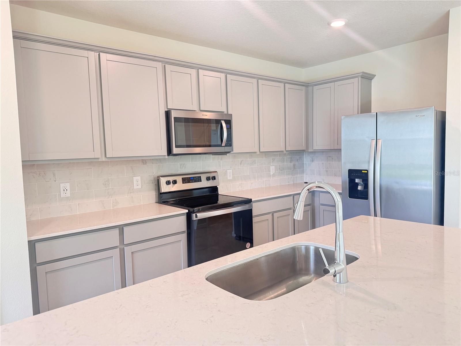 BELLE HAVEN PH 2 - Residential Lease