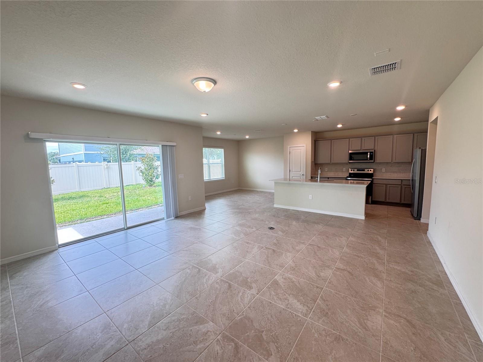 BELLE HAVEN PH 2 - Residential Lease