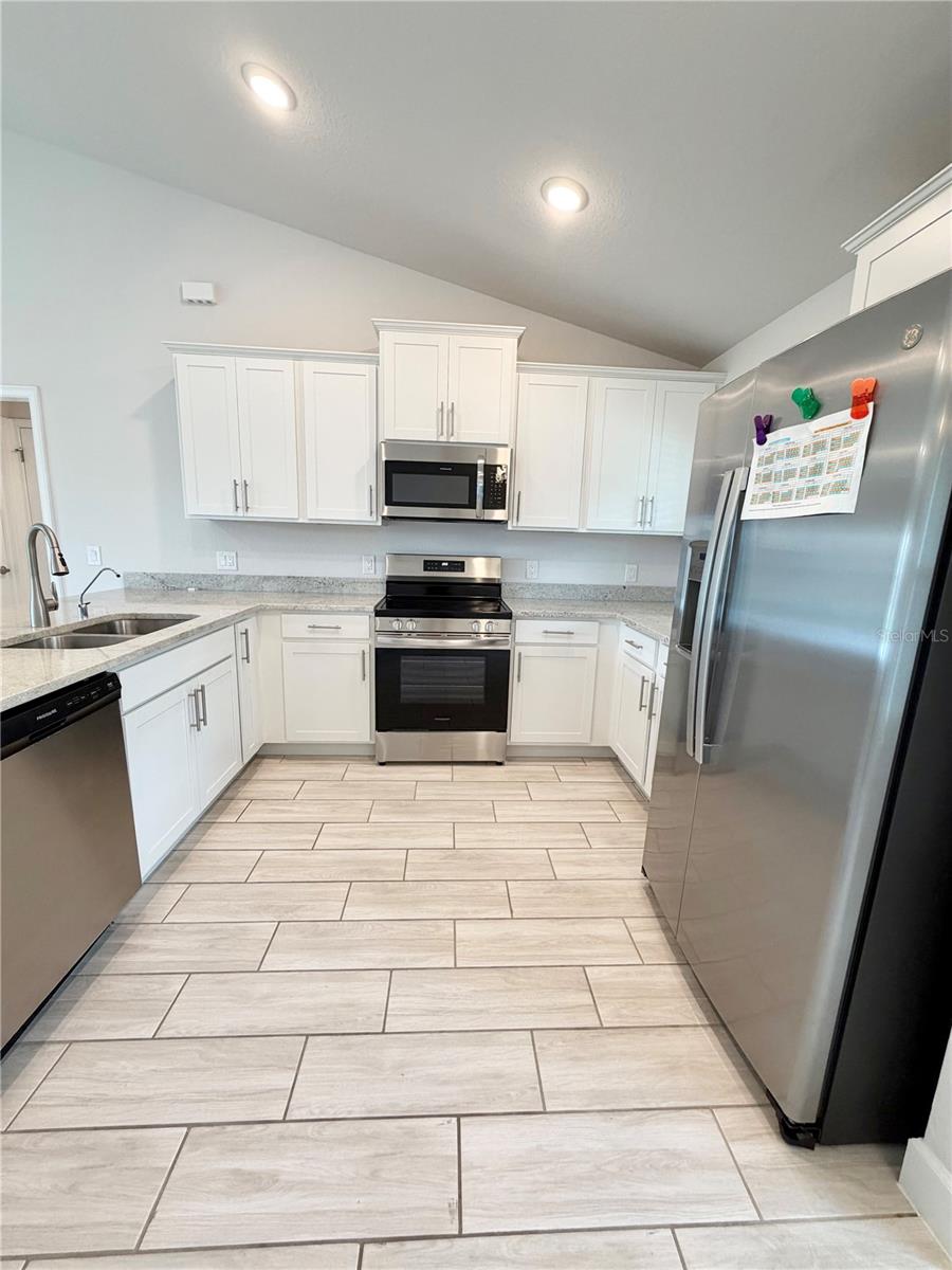 PORT CHARLOTTE SUB 12 - Residential Lease