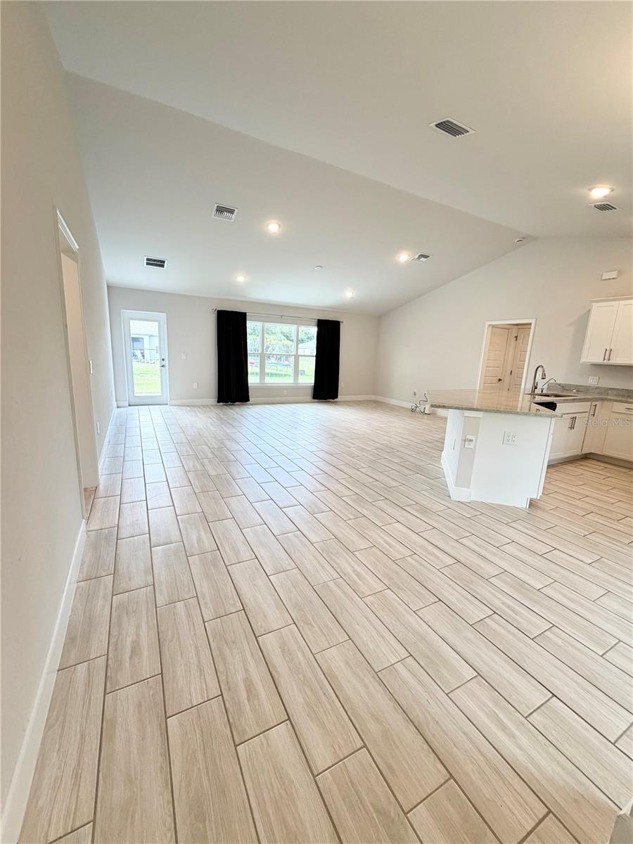 PORT CHARLOTTE SUB 12 - Residential Lease