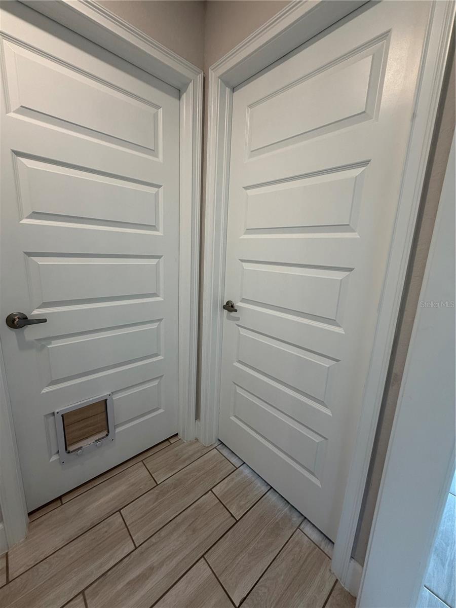 PORT CHARLOTTE SUB 12 - Residential Lease