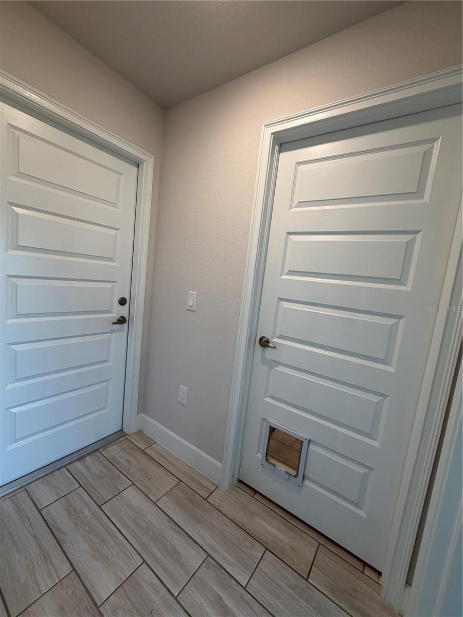 PORT CHARLOTTE SUB 12 - Residential Lease