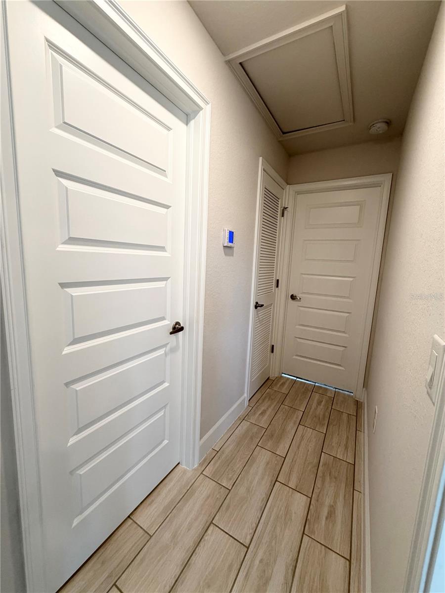 PORT CHARLOTTE SUB 12 - Residential Lease
