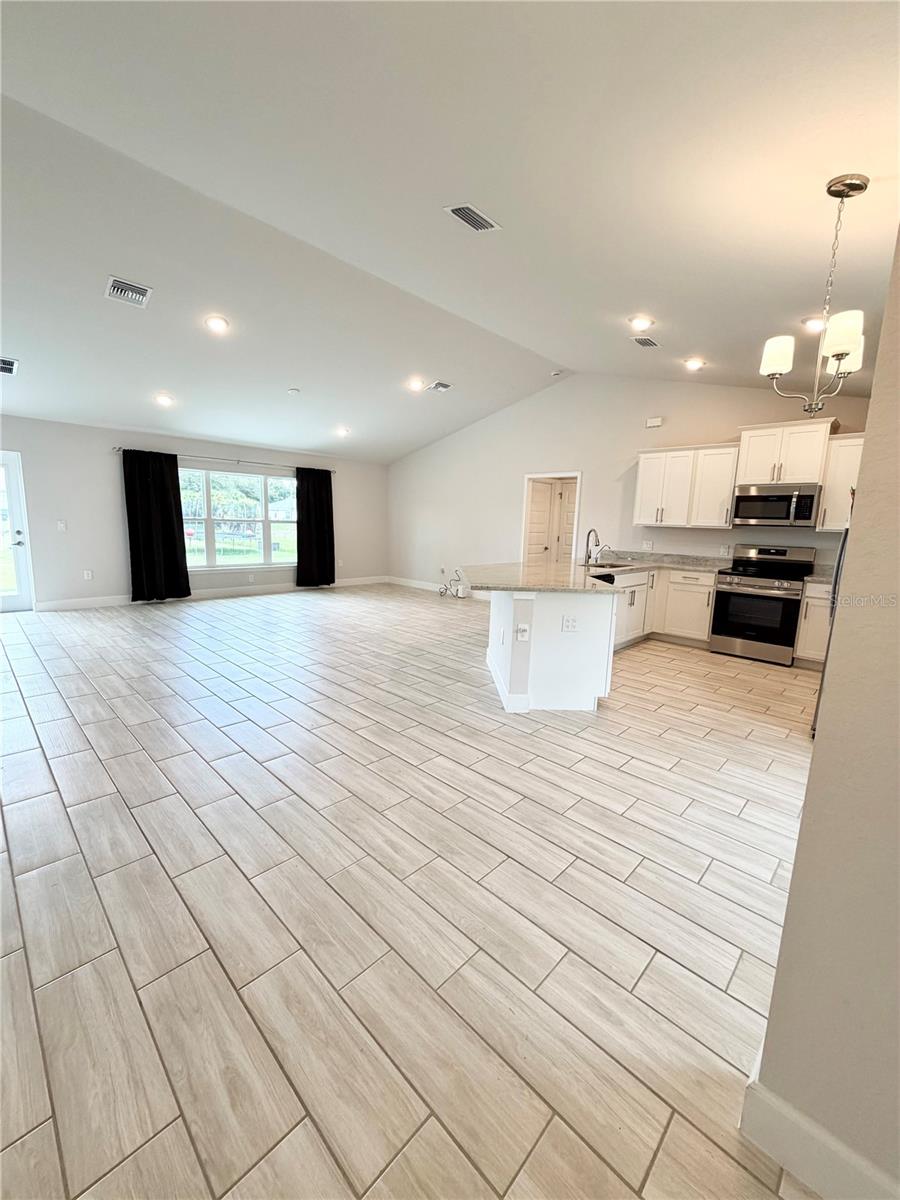 PORT CHARLOTTE SUB 12 - Residential Lease