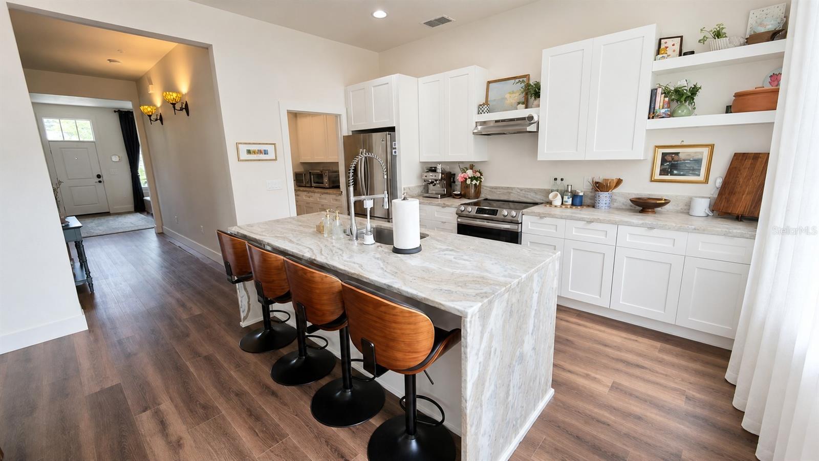 LAKE BALDWIN 5 - Residential