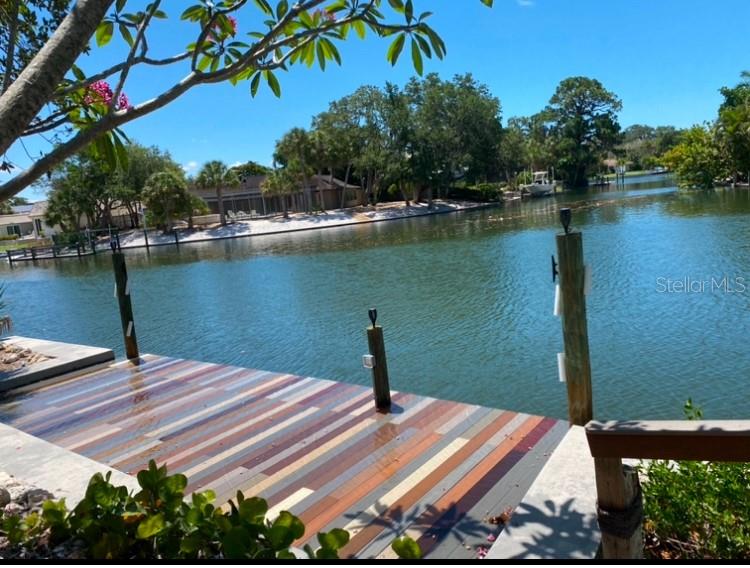 SIESTA ISLES - Residential
