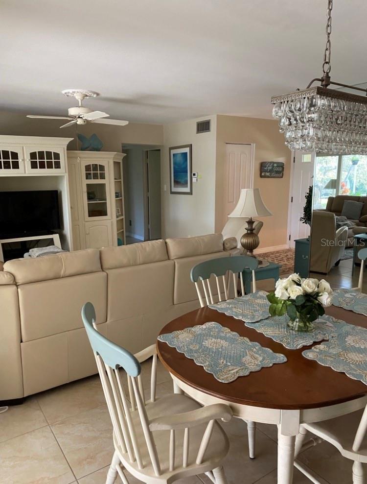 SIESTA ISLES - Residential