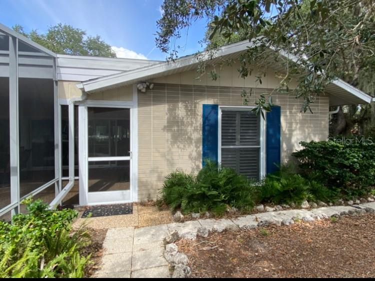 SIESTA ISLES - Residential