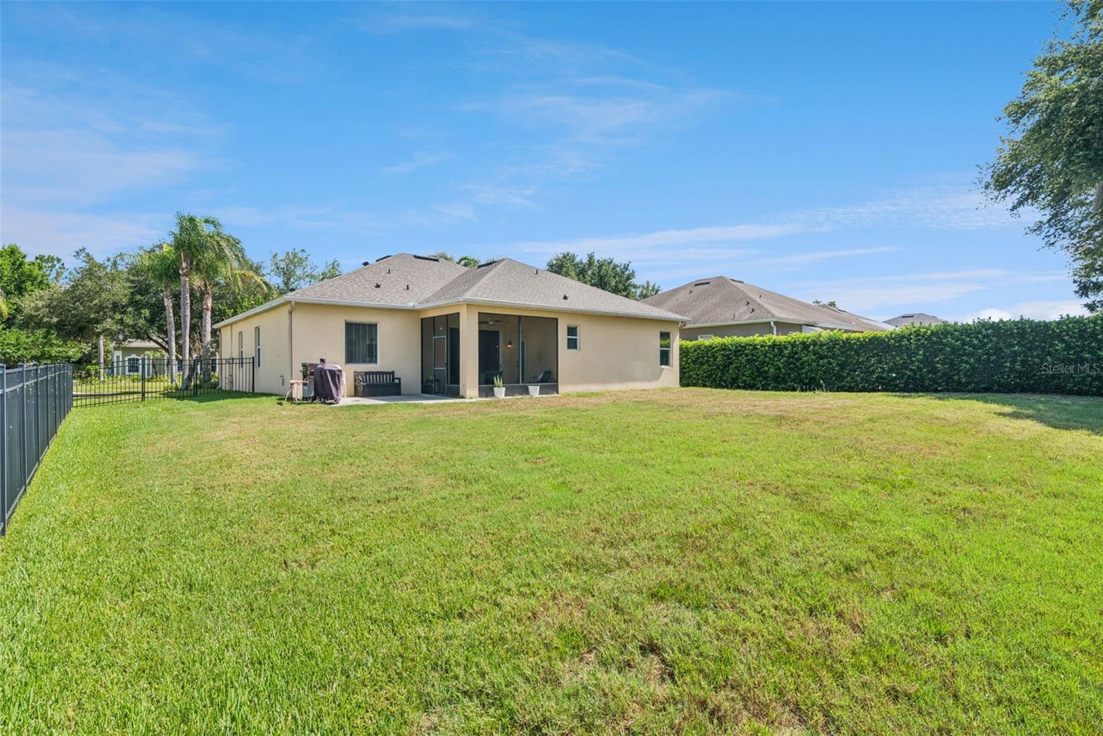 STONEYBROOK HILLS 18 - Residential