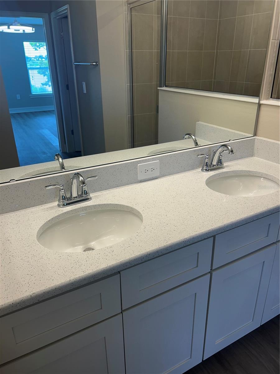 SPANISH HILLS SUB - Residential Lease
