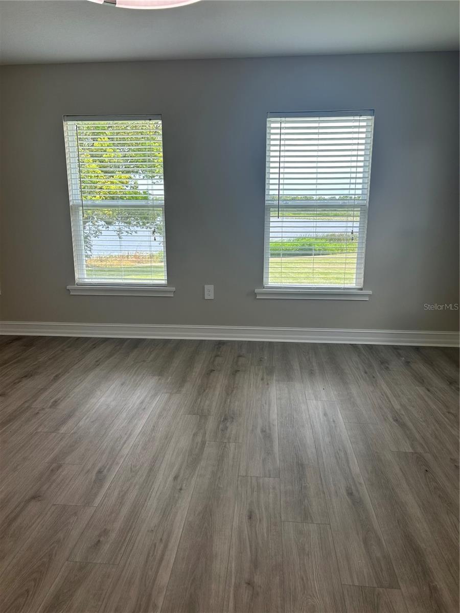 SPANISH HILLS SUB - Residential Lease