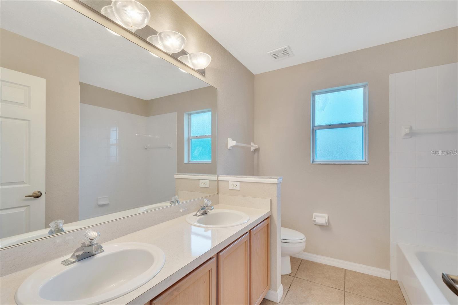 ABBEY AT WEST HAVEN - Residential