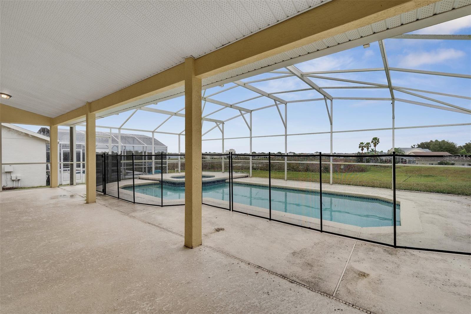 ABBEY AT WEST HAVEN - Residential