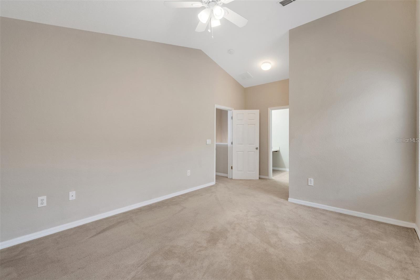 ABBEY AT WEST HAVEN - Residential