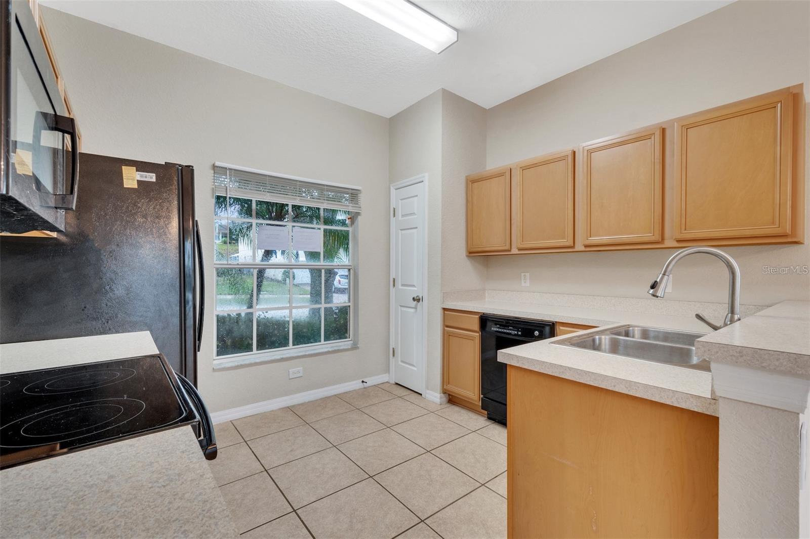ABBEY AT WEST HAVEN - Residential