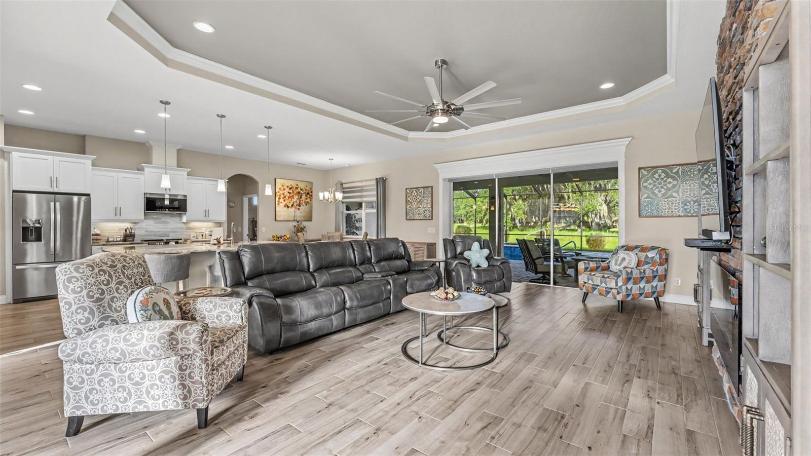LAKESIDE HERITAGE PH 2 - Residential