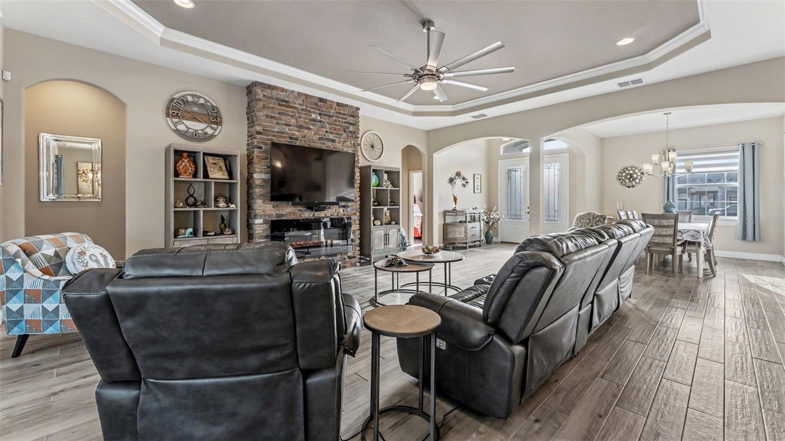 LAKESIDE HERITAGE PH 2 - Residential