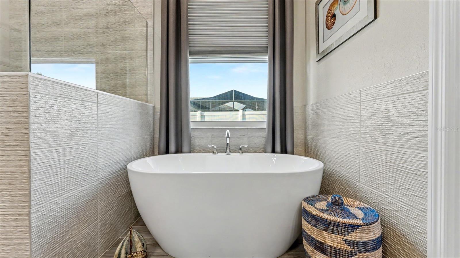 LAKESIDE HERITAGE PH 2 - Residential