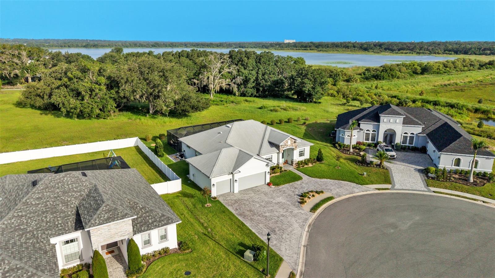 LAKESIDE HERITAGE PH 2 - Residential