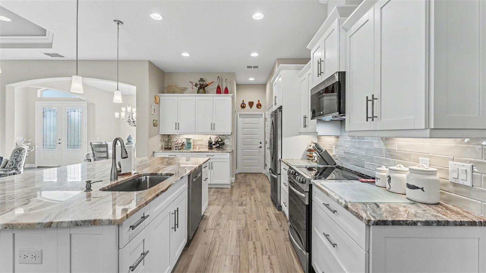 LAKESIDE HERITAGE PH 2 - Residential
