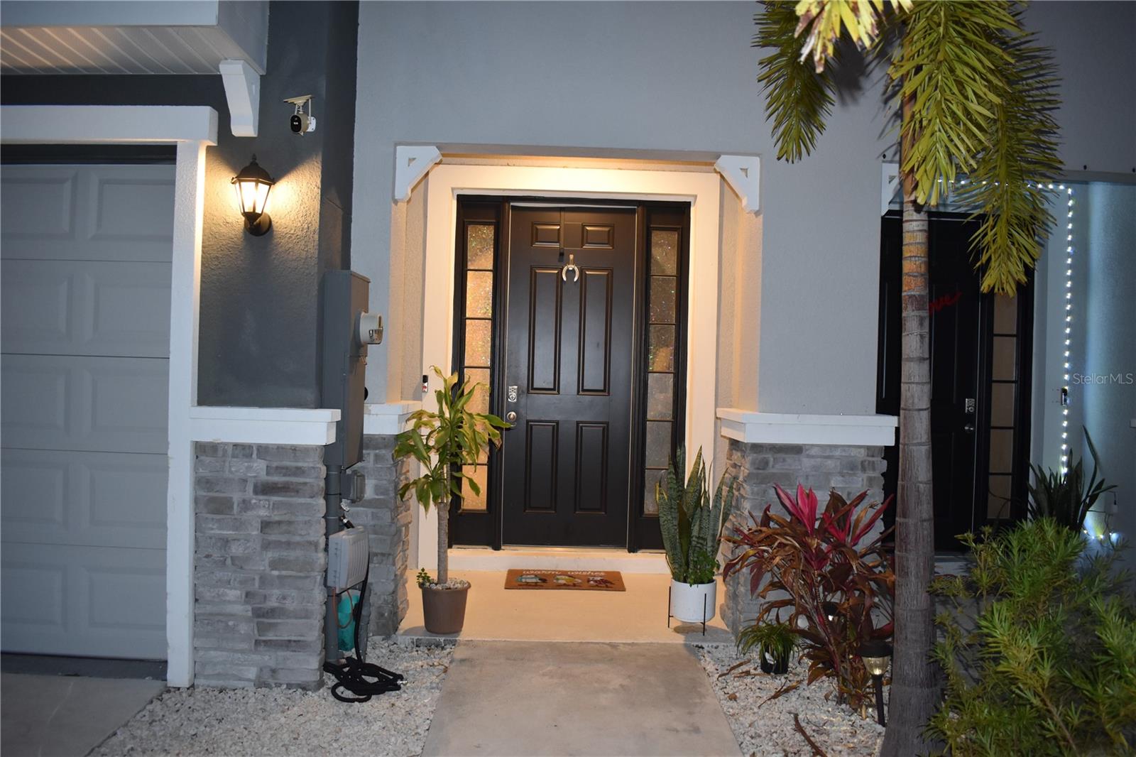LANDING PH 1 - Residential