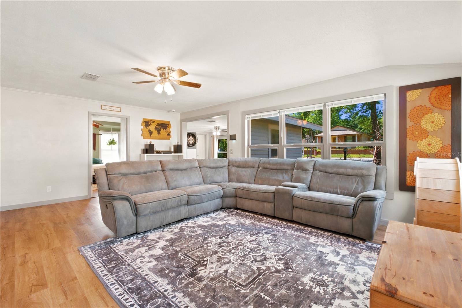WEST KING TR - Residential