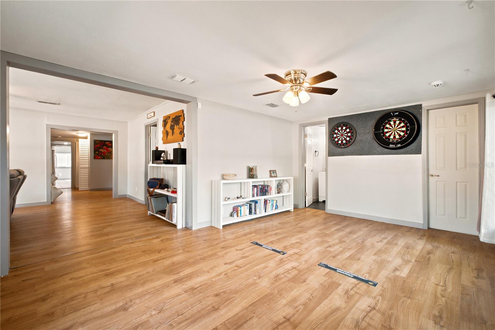 WEST KING TR - Residential