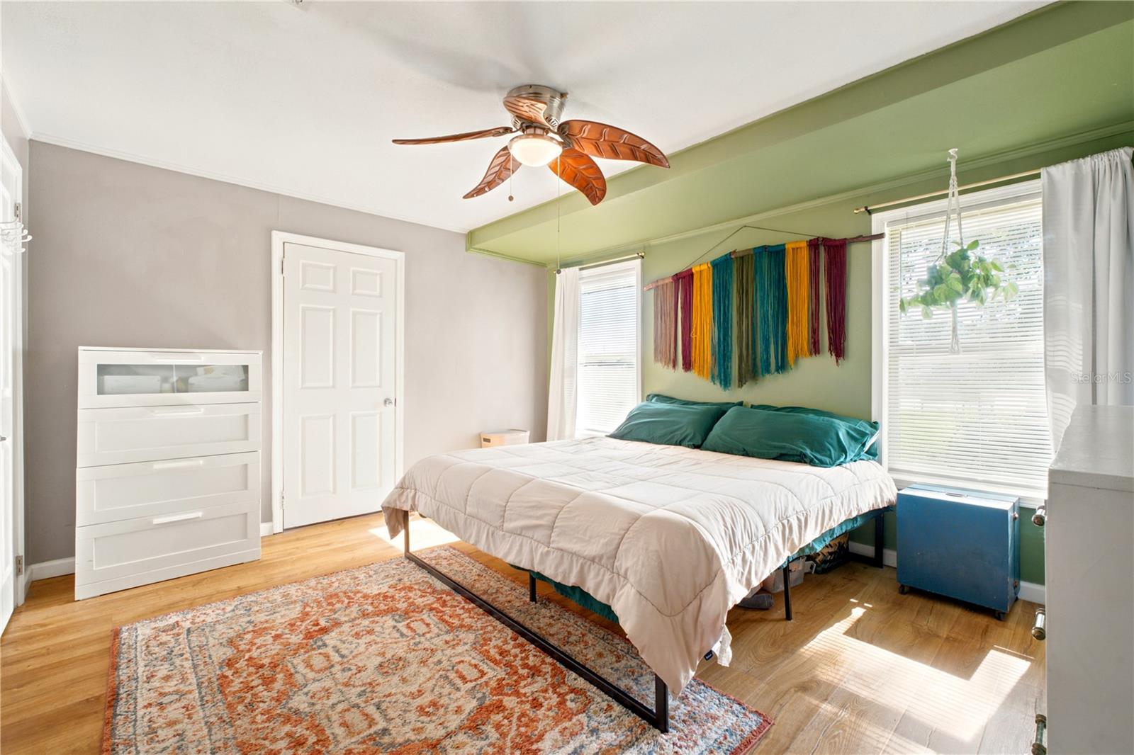 WEST KING TR - Residential
