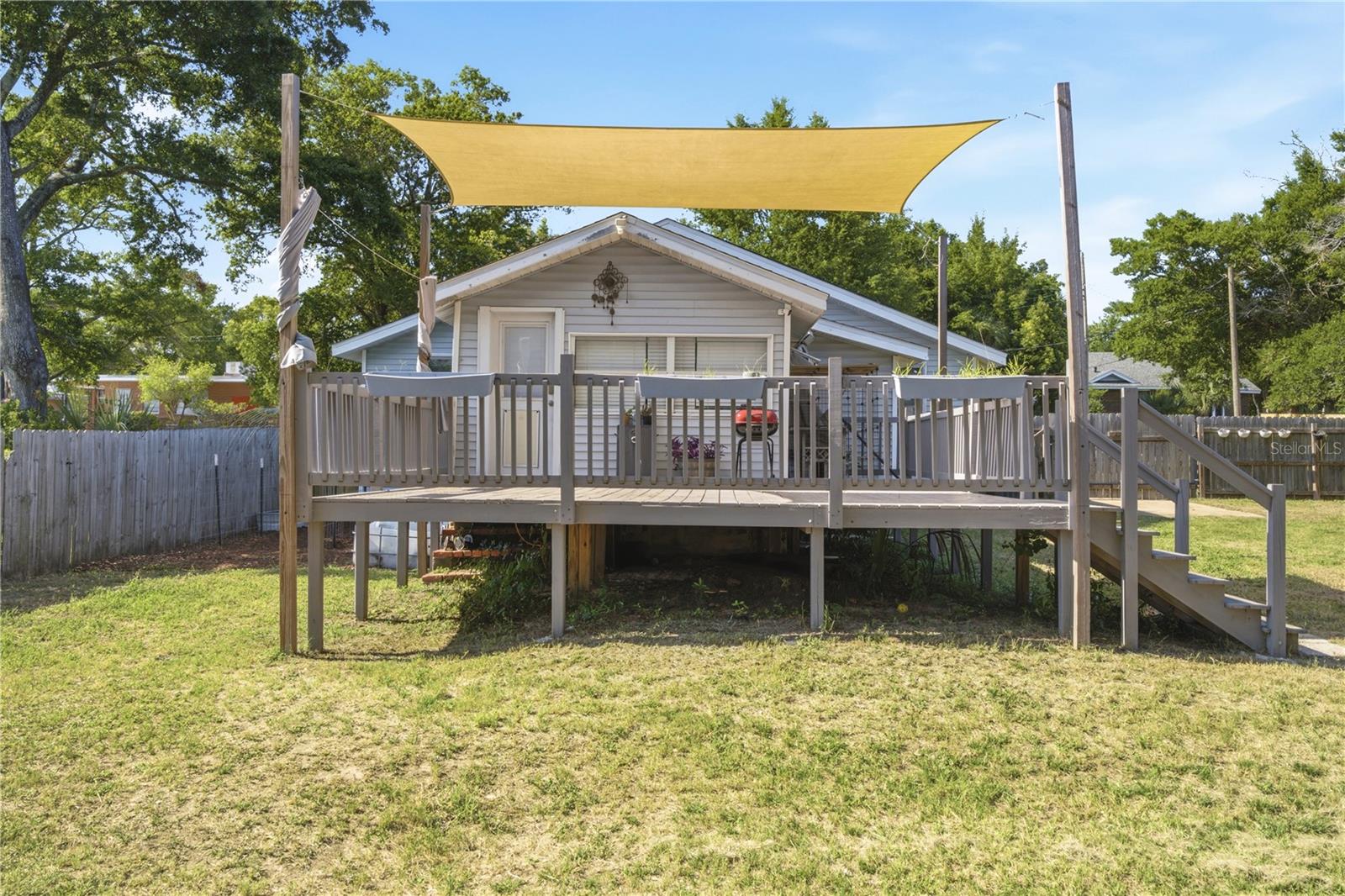 WEST KING TR - Residential