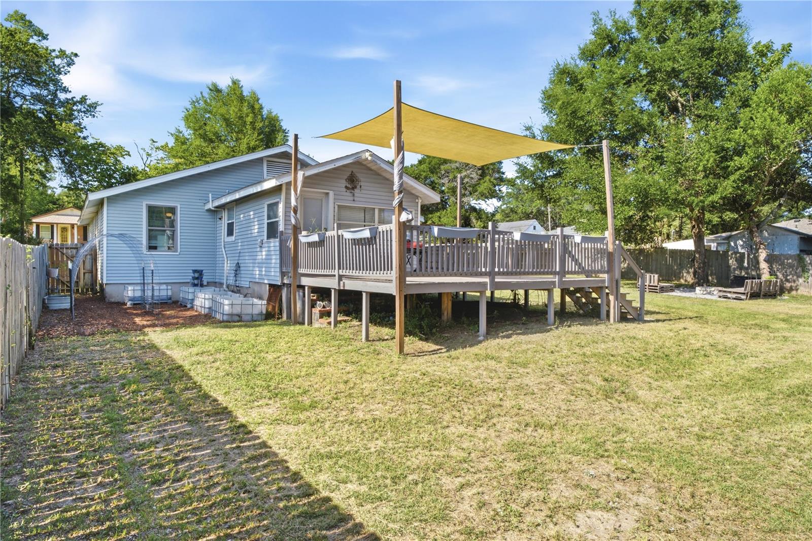 WEST KING TR - Residential