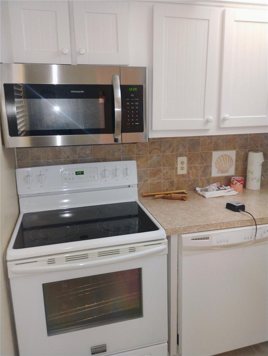 WATERS EDGE 3 CONDO - Residential
