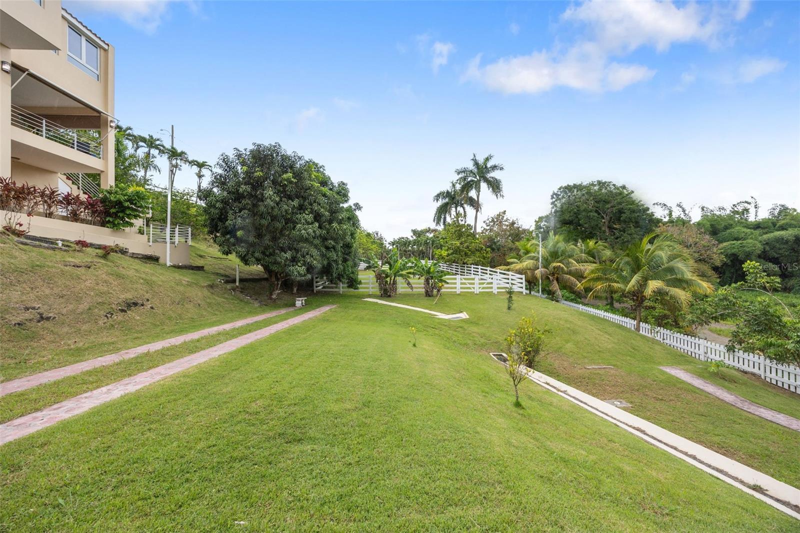 HACIENDA CARABALI - Residential