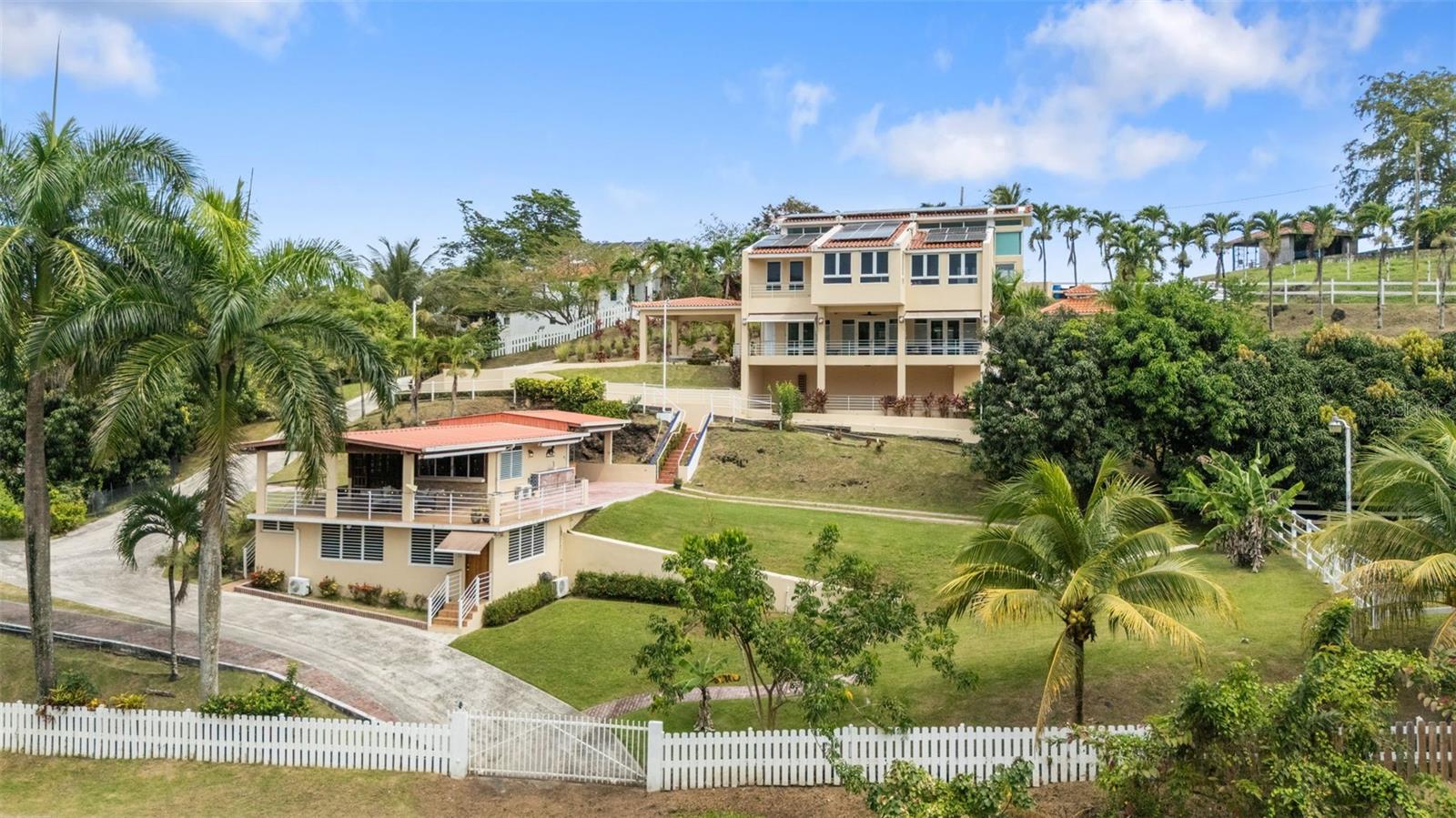 HACIENDA CARABALI - Residential