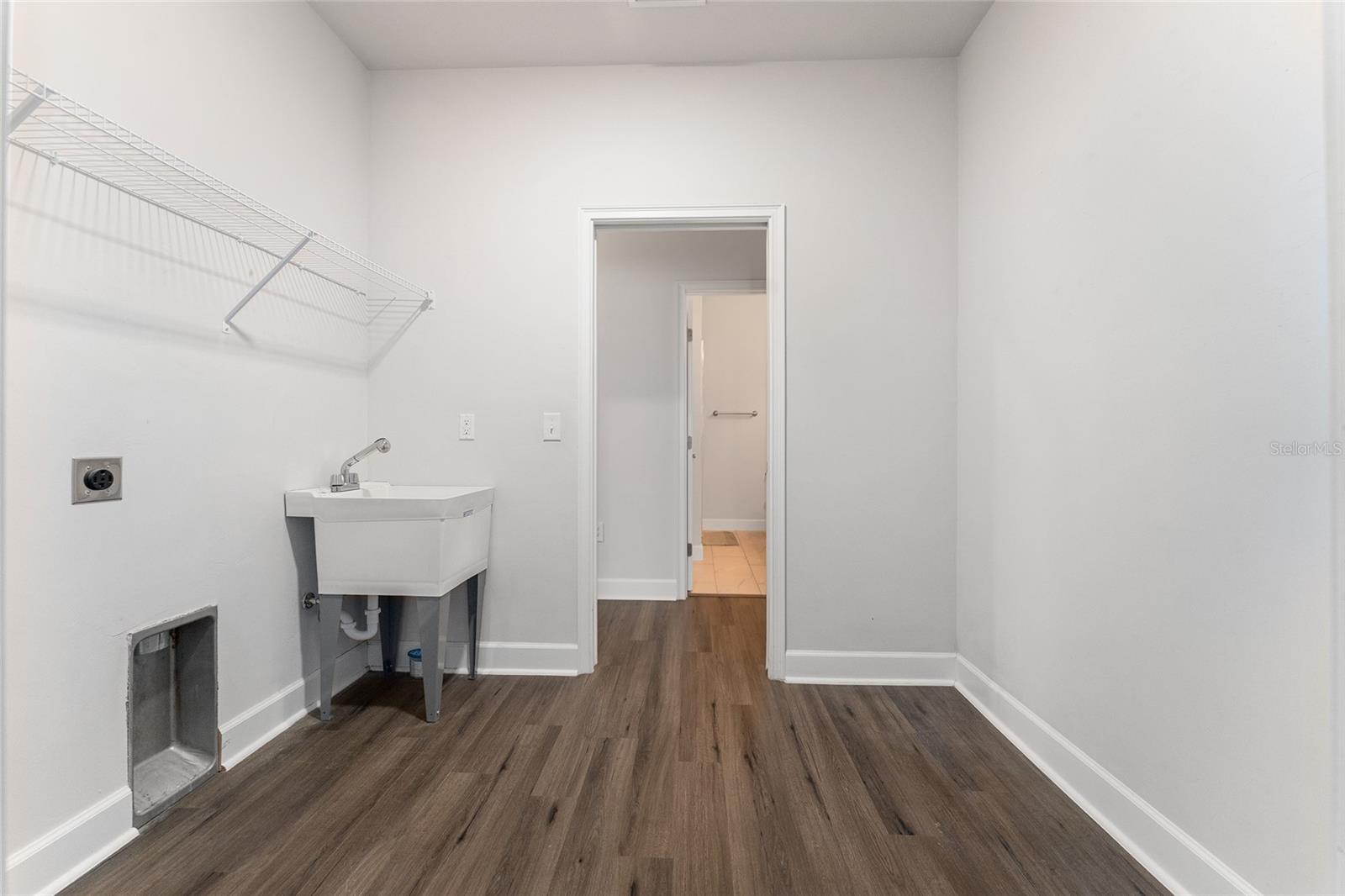 SAVANNAH STATION PH 2A UNIT 2 PB 37 PG 56 - Residential