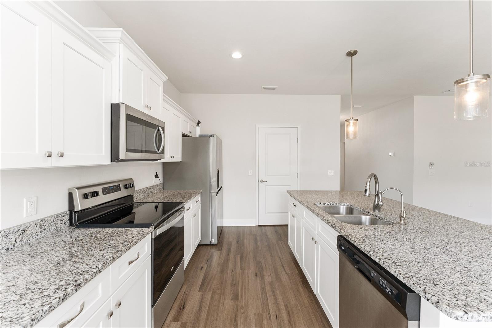 SAVANNAH STATION PH 2A UNIT 2 PB 37 PG 56 - Residential