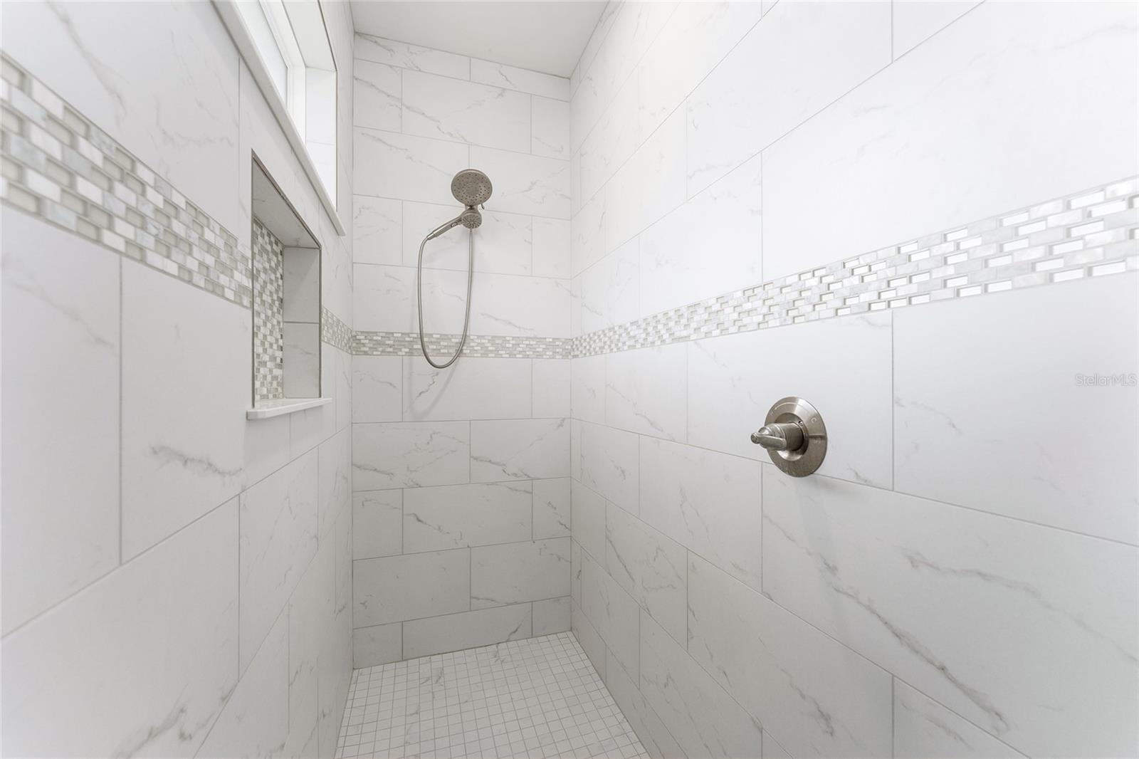 SAVANNAH STATION PH 2A UNIT 2 PB 37 PG 56 - Residential
