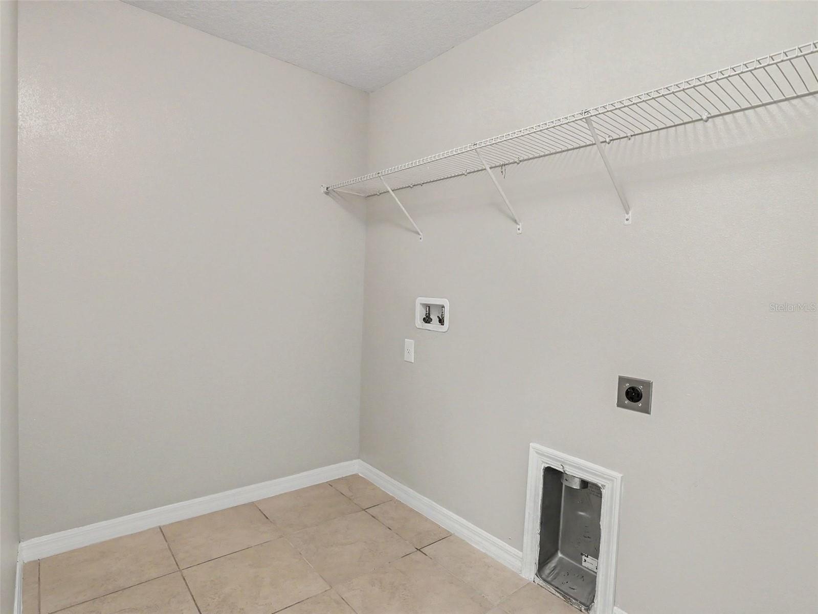 TWIN CREEKS PH 1 & 2 - Residential