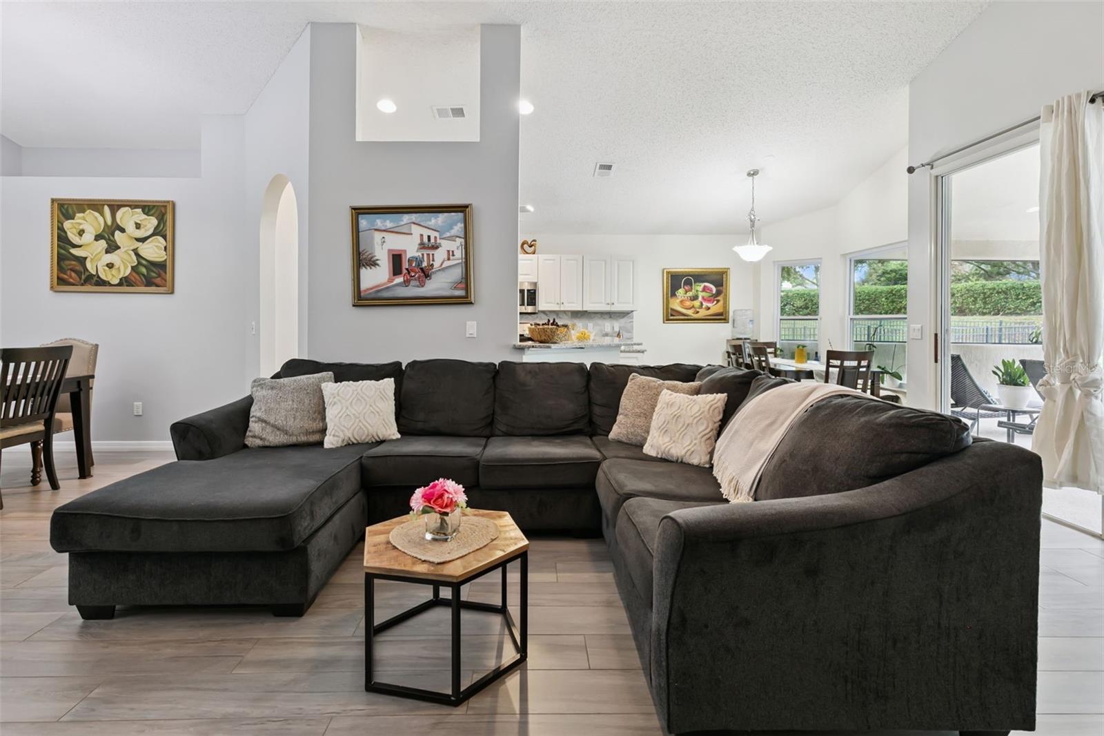 HEATHROW - Residential