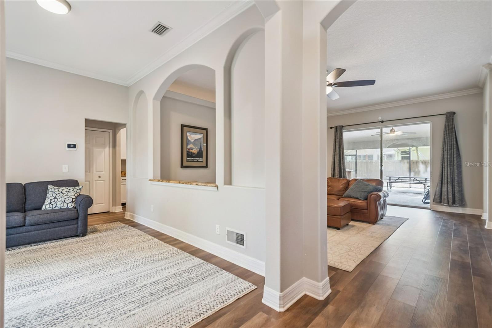 BLUE LAKE ESTATES - Residential