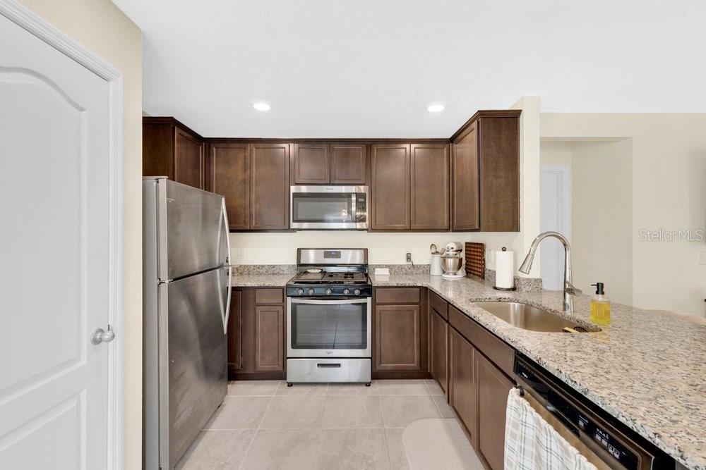 KENSINGTON VIEW - Residential