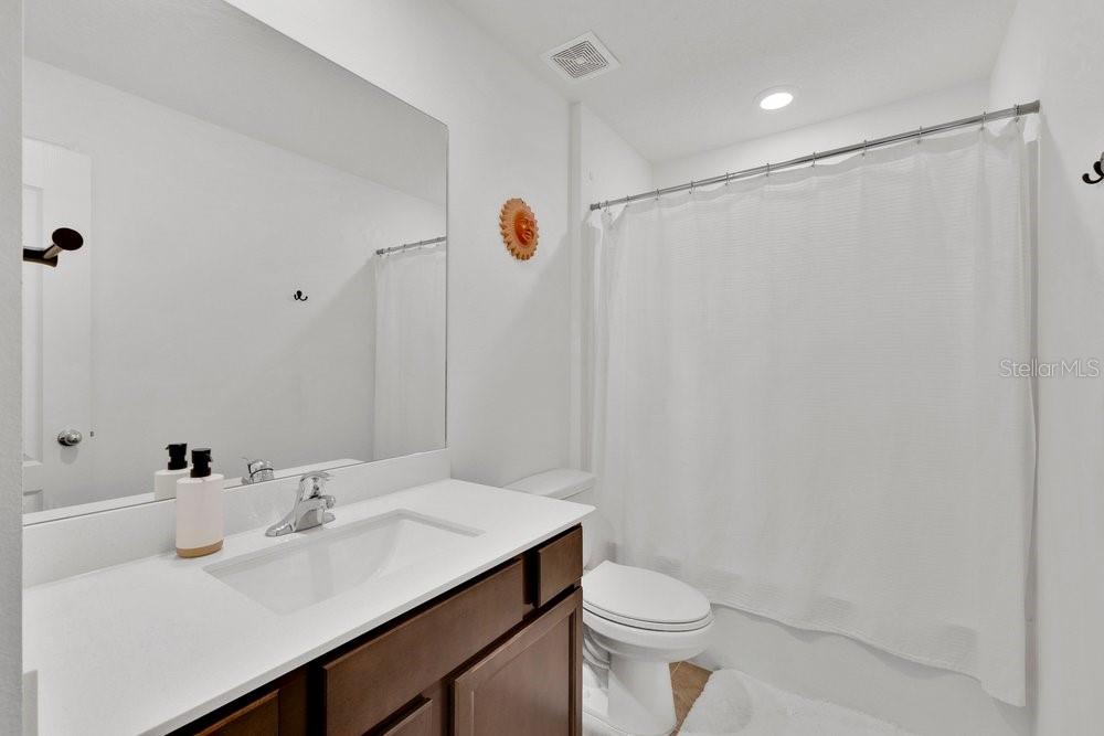 KENSINGTON VIEW - Residential